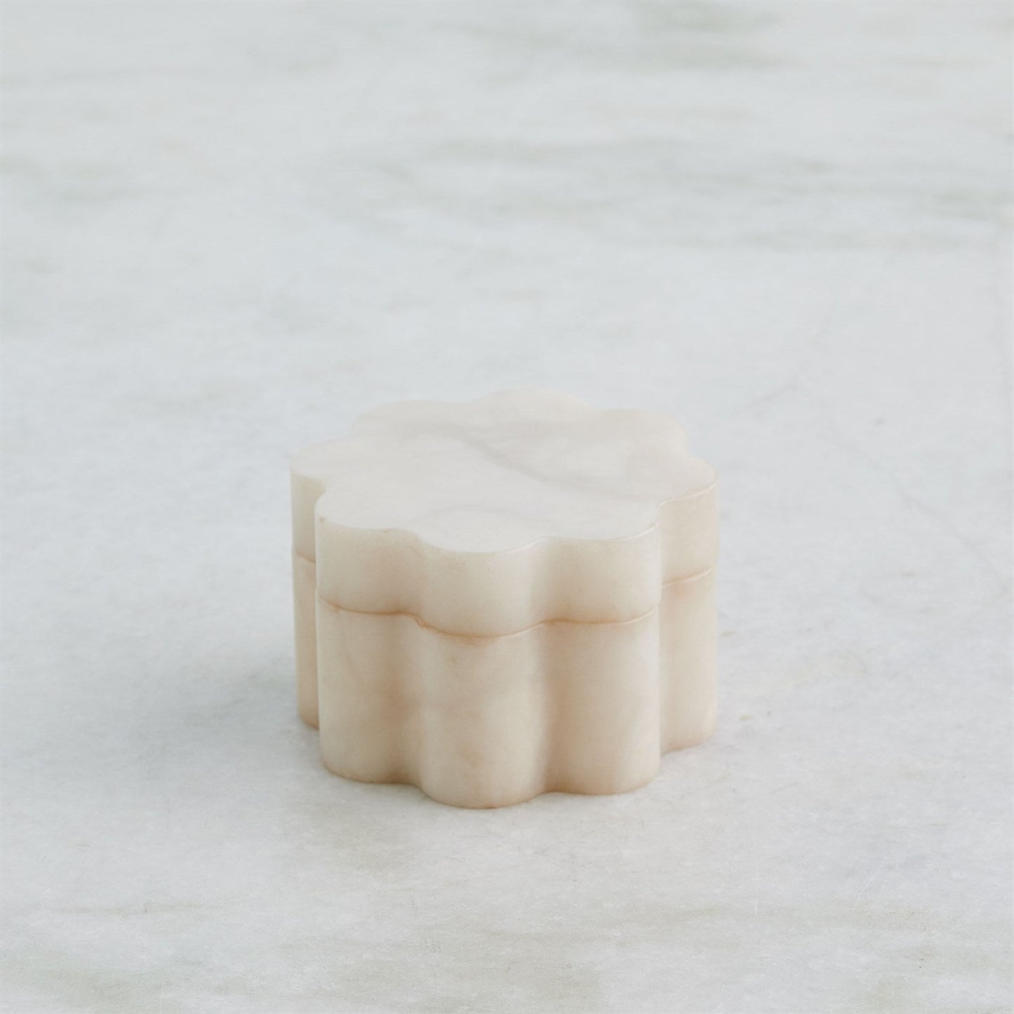 Cumulus Alabaster Wide Boxes - Cream